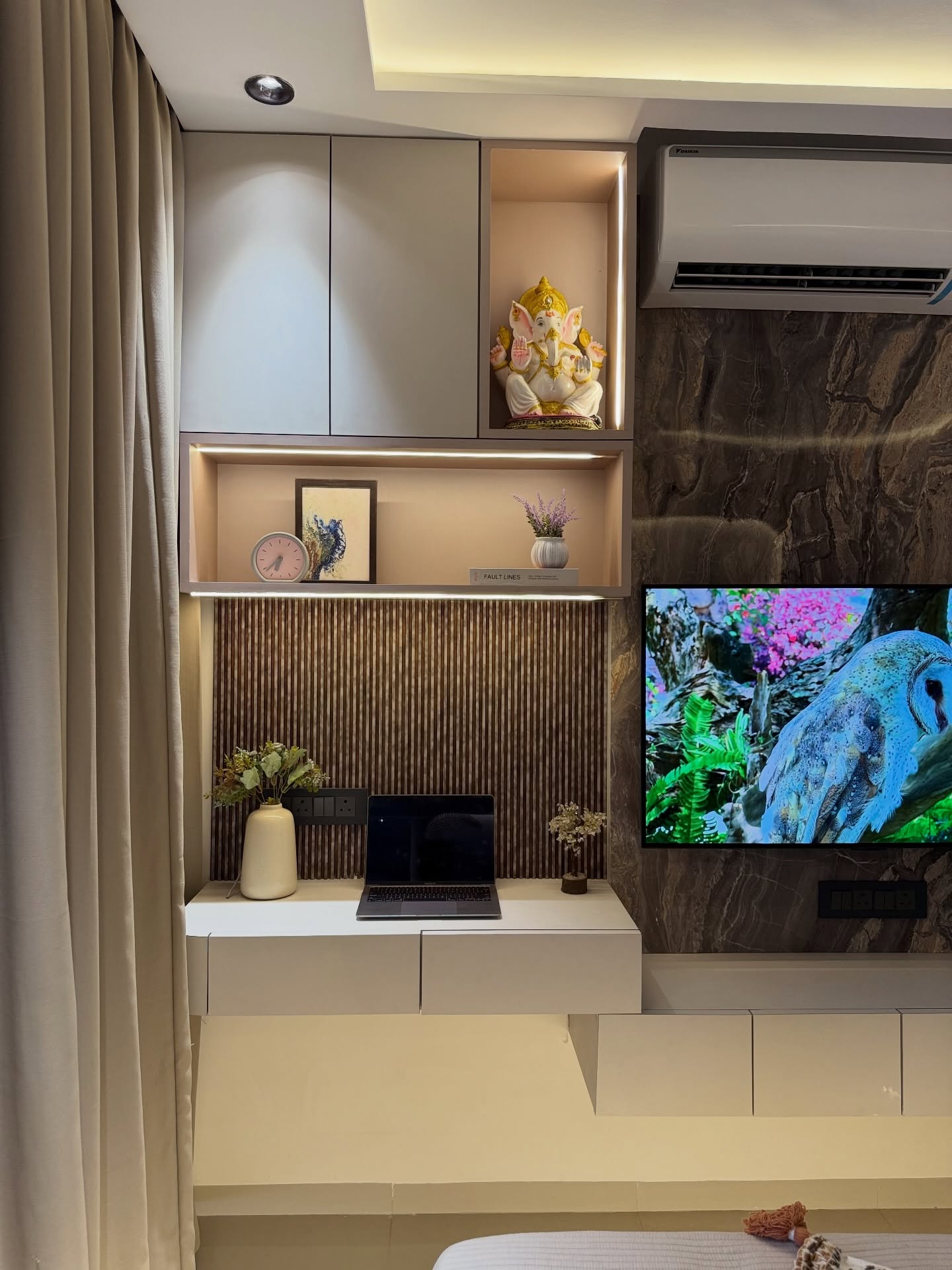 Luxury Interior 5